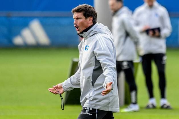 Trainer Merlin Polzin ( HSV ) Deutschland , Hamburg , Volksparkstadion , Trainingsgelände Fussball , 1. Bundesliga , Training des Hamburger SV