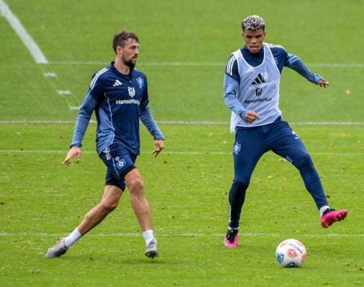 Meffert Jonas Ransford-Yeboah Königsdörffer ( HSV ) Deutschland , Hamburg , Volksparkstadion , Trainingsgelände Fussball , 1. Bundesliga , Training des Hamburger SV