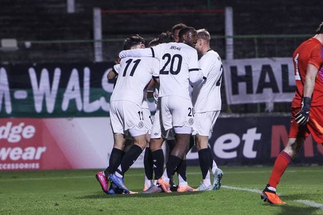 Fussball, U21, U 21 EM Qualifikation Gruppe F - 5.Spieltag Nordirland U21 - Deutschland U21 14.10.2025, The Oval Torjubel Deutschland nach dem Tor zum 2-1 durch Dzenan Pejcinovic (Deutschland, 19) durch einen Elfmeter Belfast The Oval Nordirland