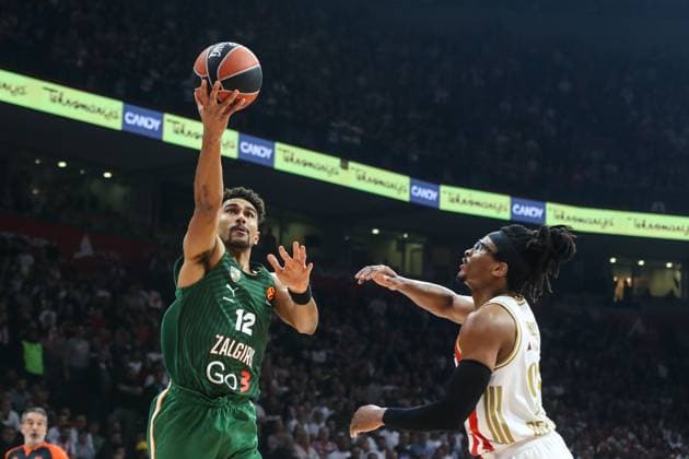KK Crvena zvezda v BC Zalgiris - EuroLeague BELGRADE, SERBIA - OCTOBER 14: Maodo Lo (12) of BC Zalgiris in action during Turkish Airlines EuroLeague basketball match between KK Crvena zvezda and BC Zalgiris at the Belgrade Arena in Belgrade, Serbia on October 14, 2025. Filip Stevanovic Anadolu Belgrade Serbia. Editorial use only. Please get in touch for any other usage.  Copyright: x2025xAnadoluxFilipxStevanovicx
