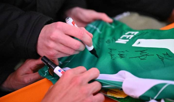 14.10.2025 - SpVgg Greuther Fürth Fuerth - Autogrammstunde auf Fürther Kirchweih - - xwoxzix - Impression -