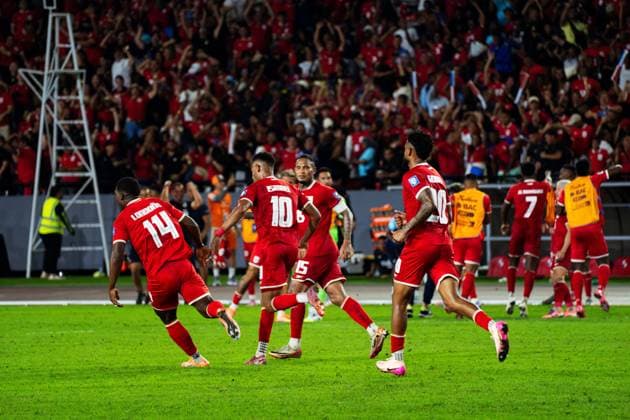 (251015) -- PANAMA CITY, Oct. 15, 2025 -- Ismael Diaz (2nd L) of Panama celebrates with teammates after scoring during the 2026 FIFA World Cup, WM, Weltmeisterschaft, Fussball Concacaf qualifier football match between Panama and Suriname in Panama City, Panama, on Oct. 14, 2025. ) (SP)PANAMA-PANAMA CITY-FOOTBALL-2026 FIFA WORLD CUP QUALIFIERS-PAN VS SUR XuxYongzheng 