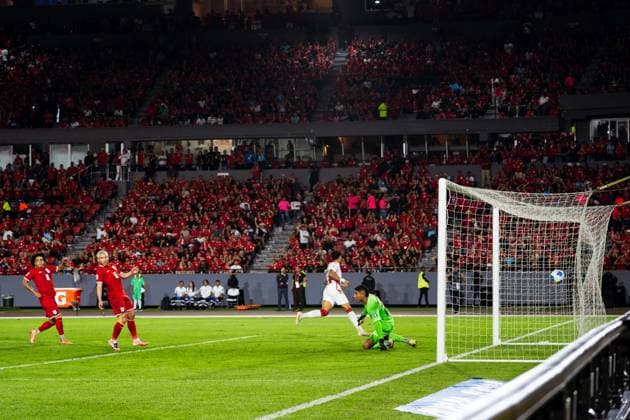 (251015) -- PANAMA CITY, Oct. 15, 2025 -- Richonell Margaret (2nd R) of Suriname scores during the 2026 FIFA World Cup, WM, Weltmeisterschaft, Fussball Concacaf qualifier football match between Panama and Suriname in Panama City, Panama, on Oct. 14, 2025. ) (SP)PANAMA-PANAMA CITY-FOOTBALL-2026 FIFA WORLD CUP QUALIFIERS-PAN VS SUR XuxYongzheng 