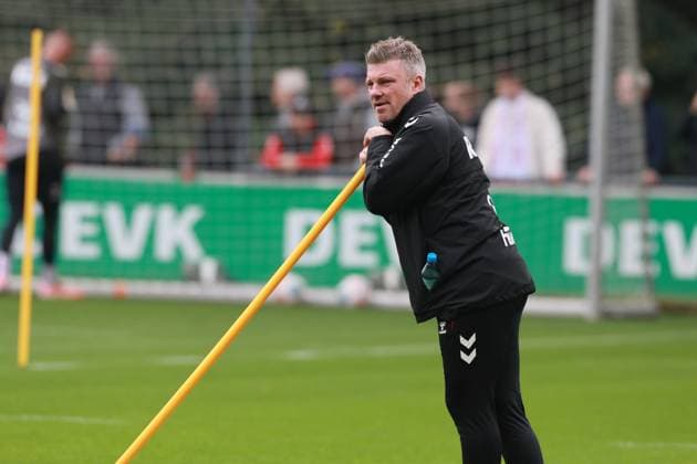 Training, 1. FC Köln, Lukas Kwasniok (1. FC Köln), 15.10.2025, Bild: