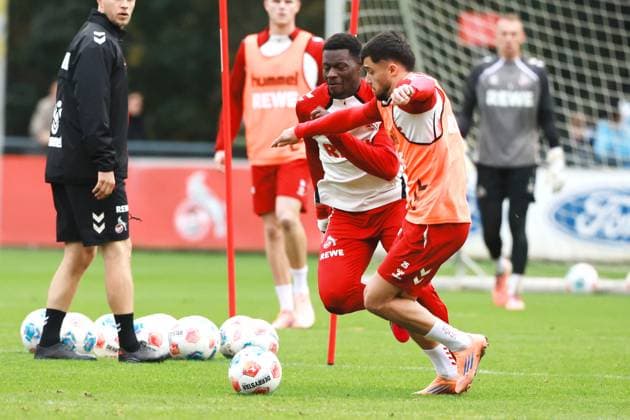 Training, 1. FC Köln, von links: Ragnar Ache, Yusuf Gazibegovic (1. FC Köln), 15.10.2025, Bild: