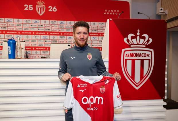 La Turbie, France - October 14, 2025: AS Monaco Football Club press conference, PK, Pressekonferenz at the Headquarter with new Belgian Head Coach Sebastien Pocognoli. Mandoga Media Germany AS Monaco Football Club team training at the Headquarter