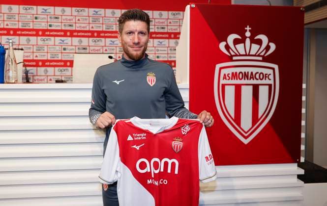 La Turbie, France - October 14, 2025: AS Monaco Football Club press conference, PK, Pressekonferenz at the Headquarter with new Belgian Head Coach Sebastien Pocognoli. Mandoga Media Germany AS Monaco Football Club team training at the Headquarter