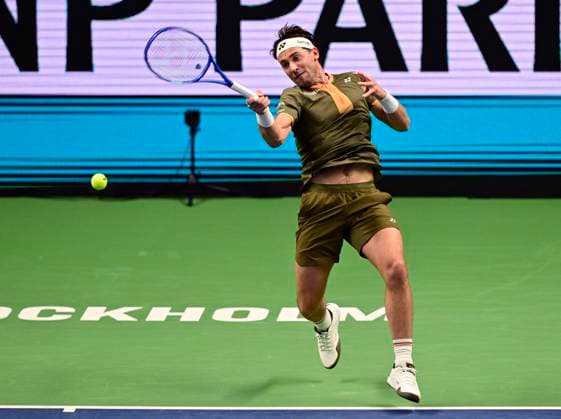 STOCKHOLM, SVERIGE 20251015 Casper Ruud, Norge, , i sin match mot Marin Cilic, Kroatien, under tennisturneringen BNP Paribas Nordic Open i Kungliga tennishallen. STOCKHOLM SVERIGE x10030x