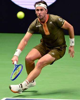 STOCKHOLM, SVERIGE 20251015 Casper Ruud, Norge, , i sin match mot Marin Cilic, Kroatien, under tennisturneringen BNP Paribas Nordic Open i Kungliga tennishallen. STOCKHOLM SVERIGE x10030x