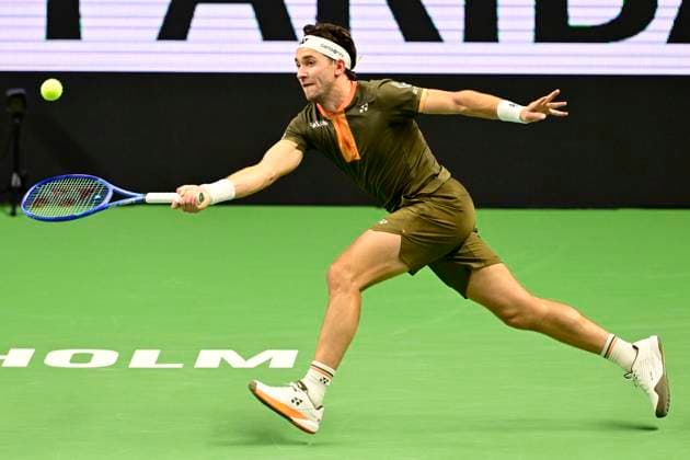 STOCKHOLM, SVERIGE 20251015 Casper Ruud, Norge, i sin match mot Marin Cilic, Kroatien, under tennisturneringen BNP Paribas Nordic Open i Kungliga tennishallen. STOCKHOLM SVERIGE x10030x