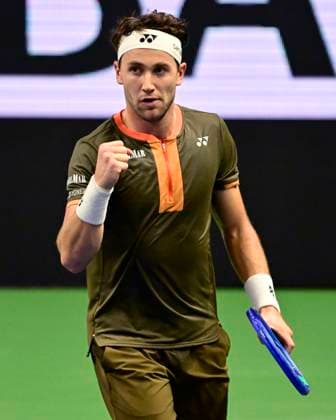 STOCKHOLM, SVERIGE 20251015 Casper Ruud, Norge, i sin match mot Marin Cilic, Kroatien, under tennisturneringen BNP Paribas Nordic Open i Kungliga tennishallen. STOCKHOLM SVERIGE x10030x