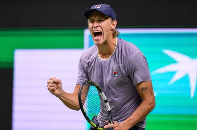 251015 Leo Borg of Sweden celebrates as he competes in a men s singles tennis match during day 5 of the ATP, Tennis Herren 250 Nordic Open on October 15, 2025 in Stockholm. Photo: Jesper Zerman BILDBYRAN kod JZ JZ0628 tennis tennis nordic open day 5 bbeng jubel sverige sweden celebrates Copyright: JESPERxZERMAN BB251015JZ038