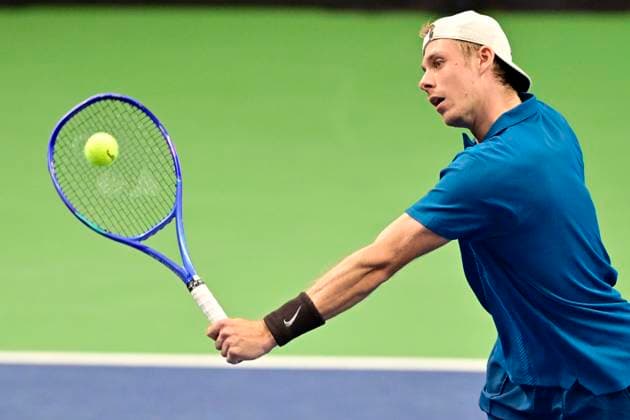 STOCKHOLM, SWEDEN 20251015 Denis Shapovalov, Canada, in his match against Leo Borg, Norway, during the BNP Paribas Nordic Open tennis tournament at the Royal Swedish Tennis Hall. STOCKHOLM SWEDEN x10030x