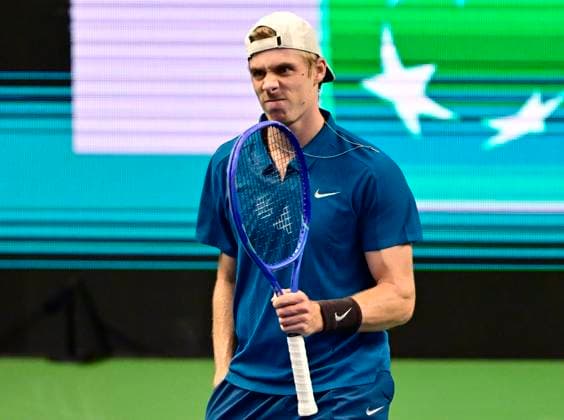 STOCKHOLM, SWEDEN 20251015 Denis Shapovalov, Canada, in his match against Leo Borg, Norway, during the BNP Paribas Nordic Open tennis tournament at the Royal Swedish Tennis Hall. STOCKHOLM SWEDEN x10030x
