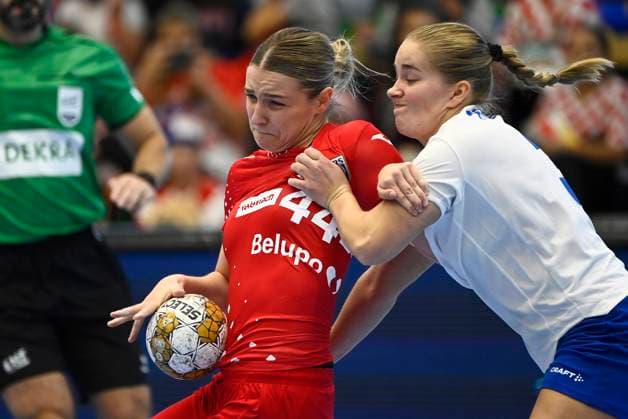 Croatia, Sisak, 151025. Croatian player Katja Vukovic at the handball match of the 1st round of the European Women s Championship qualifiers, Croatia - Finland. Photo: Ronald Gorsic CROPIX Copyright: xxRonaldxGorsicx xCROPIXx hrvatska_finska11-151025