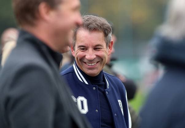Fussball, Herren, 3.Liga, Saison 2025 2026, TSV 1860 München, Training Gernot Mang, Präsident (TSV 1860 München) lächelnd, grinsend
