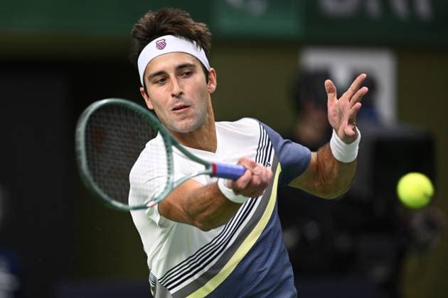 STOCKHOLM, SWEDEN 20251016 Miomir Kecmanovic, Serbia, in his match against Tomas Martin Etcheverry, Argentina, in the BNP Paribas Nordic Open tennis tournament at the Royal Tennis Hall. STOCKHOLM SWEDEN x10040x