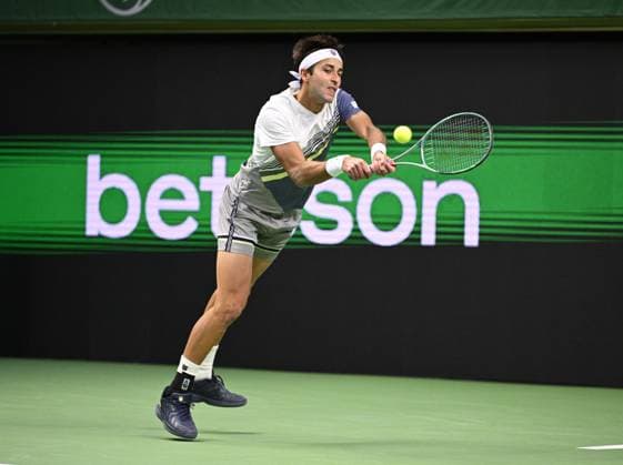 STOCKHOLM, SWEDEN 20251016 Miomir Kecmanovic, Serbia, in his match against Tomas Martin Etcheverry, Argentina, in the BNP Paribas Nordic Open tennis tournament at the Royal Tennis Hall. STOCKHOLM SWEDEN x10040x