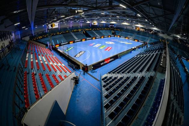 Gummersbach: Handball Frauen EM-Qualifikation, Deutschland - Nordmazedonien Übersicht, Innenansicht, Symbol, Feature, Spielstätte Gummersbach Schwalbe Arena Deutschland