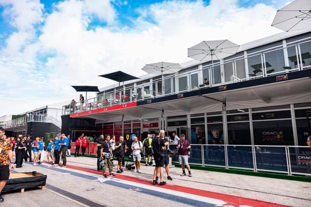 Formula 1 MSC Cruises United States Grand Prix 2025 Alexis Perrin OVERTAKE MAXPPP - Austin 16 10 2025 Hospitality of Scuderia Ferrari HP, Oracle Red Bull Racing in the paddock at the Formula 1 MSC Cruises United States Grand Prix 2025, the 19th round of the 2025 FIA Formula 1 World Championship, WM, Weltmeisterschaft at the Circuit of The Americas in Austin, Texas, United States, from October 16 to 19, 2025 Austin Circuit of The Americas United States  Copyright: xOVERTAKE MAXPPPxAlexisxPerrinx OVT202510169383 OVT202510169383