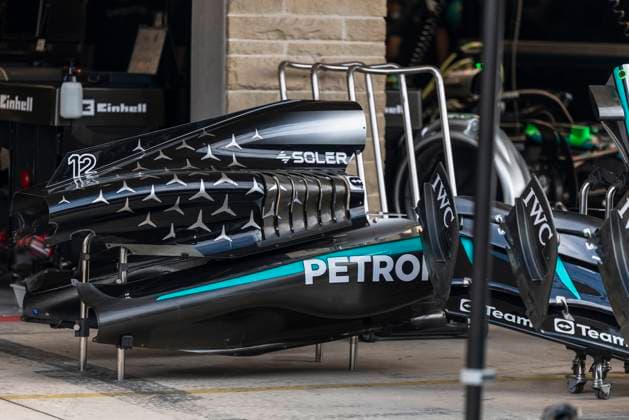 Formula 1 MSC Cruises United States Grand Prix 2025 Alexis Perrin OVERTAKE MAXPPP - Austin 16 10 2025 Mercedes AMG Petronas Side pode at the Formula 1 MSC Cruises United States Grand Prix 2025, the 19th round of the 2025 FIA Formula 1 World Championship, WM, Weltmeisterschaft at the Circuit of The Americas in Austin, Texas, United States, from October 16 to 19, 2025 Austin Circuit of The Americas United States  Copyright: xOVERTAKE MAXPPPxAlexisxPerrinx OVT202510169395 OVT202510169395