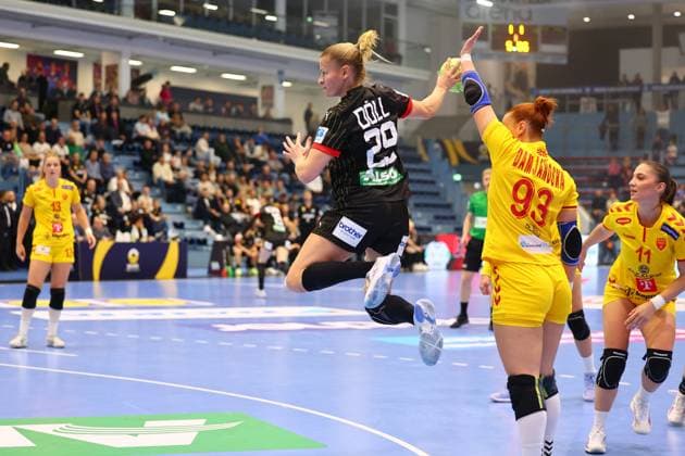 Torwurf von Antje Doell (Deutschland) Deutschland vs Nordmazedonien, Handball, Frauen, EM-Qualifikation, 16.10.2025 Deutschland vs Nordmazedonien, Handball, Frauen, EM-Qualifikation, 16.10.2025 Gummersbach Copyright: xEibner-Pressefotox EP_RWS