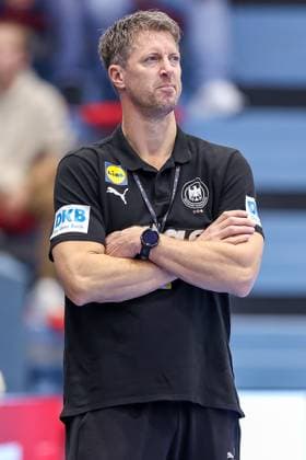 16.10.2025, Handball, EHF Frauen Länderpiel, EM Qualifikation 2026, Deutschland - Nordmazedonien, Schwalbe-Arena in Gummersbach: Nationaltrainer Markus GAUGISCH (GER hc) Nordrhein-Westfalen Deutschland