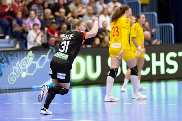 Germany vs. North Macedonia - Handball A-Women European Championship, EM, Europameisterschaft qualification, 16.10.2025 GUMMERSBACH, GERMANY - OCTOBER 16: ALEXIA HAUF ( 31 GER) during the match between Germany vs. North Macedonia - Handball A-Women European Championship qualification at Schwalbe-Arena on October 16, 2025 in Gummersbach, Germany. Copyright: xBEAUTIFULxSPORTS KennyxBeelex