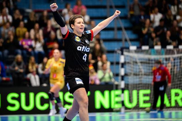 Gummersbach: Handball Frauen EM-Qualifikation, Deutschland - Nordmazedonien Alina Grijseels (Deutschland) Jubel Freude Emotion Gummersbach Schwalbe Arena Deutschland