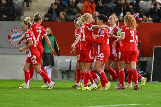 UEFA Womens s Champions League; FC Bayern Munich - Juventus Turin; 16.10.2025 MUNICH, GERMANY - OCTOBER 16: cheering after the goal making 1-0 by Pernille HARDER (FC Bayern Munich 21) during the UWCL match between FC Bayern Munich vs. Juventus FC on matchday 2 at FC Bayern Campus on October 16, 2025 in Munich, Germany Copyright: xBEAUTIFULxSPORTS Goldbergx