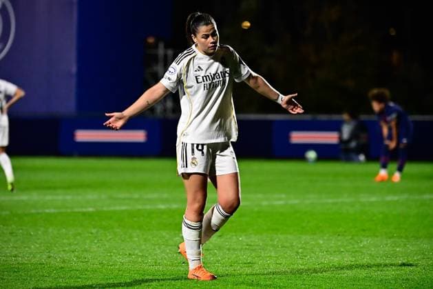 FOOTBALL : PSG vs Real Madrid - Ligue des Champions Feminine - 15 10 2025 Maria Mendez ( 14 - Real Madrid ) reacts during the UEFA Women s Champions League match between Paris Saint Germain and Real Madrid CF at Campus de Poissy on october 15, 2025 in Possy, France. ( Photo by Federico Pestellini PsnewZ ) - PossyFrance  Copyright: xFedericoxPestellinix