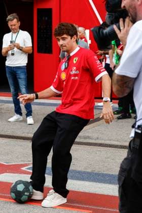 F1 GP of Amerika, Austin, No. 16 Charles Leclerc (FRA), Scuderia Ferrari HP, Ferrari SF-25, Ferrari with football Austin USA