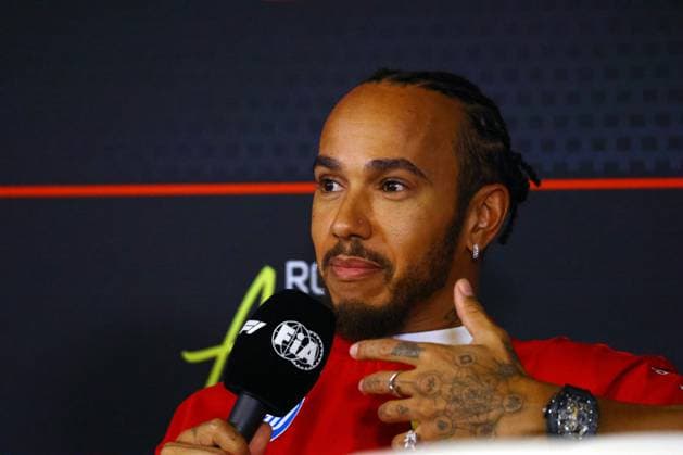 16.10.2025, xrarjax, Motorsport FIA Formel 1, Grand Prix der USA v.l. Lewis Hamilton (Ferrari) Startnummer 44 (FIA REGULATIONS PROHIBIT ANY USE OF PHOTOGRAPHS as IMAGE SEQUENCES and or QUASI-VIDEO) Austin