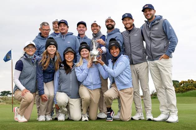 REPRO FREE*PRESS RELEASE NO REPRODUCTION FEE* EDITORIAL USE ONLY Carey Cup, Portmarnock Golf Club, Dublin 17 10 2025 MGA team members celebrate with the trophy MGA team members celebrate with the trophy 17 10 2025  Copyright: x INPHO LaszloxGeczox LG_007665