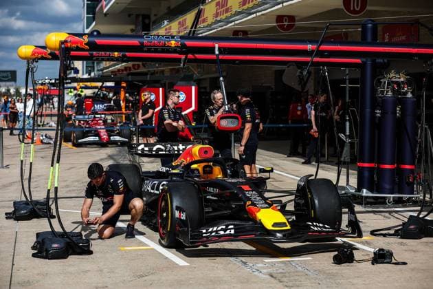 F1 - UNITED STATES GRAND PRIX 2025 Red Bull Racing RB21, mechanical detail during the 2025 Formula 1 United States Grand Prix, 19th round of the 2025 FIA Formula One World Championship, WM, Weltmeisterschaft from October 17 to 19, 2025 on the Circuit of the Americas, in Austin, Texas, United States of America - AustinUnited States  Copyright: xEricxAlonsox