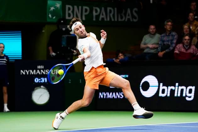 STOCKHOLM, SVERIGE 20251017 Norges Casper Ruud i sin kvartsfinal mot Sebastian Korda, USA, under tennisturneringen BNP Paribas Nordic Open i Kungliga tennishallen. STOCKHOLM SVERIGE x11288x