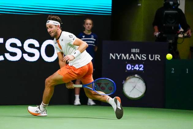 STOCKHOLM, SVERIGE 20251017 Norges Casper Ruud i sin kvartsfinal mot Sebastian Korda, USA, under tennisturneringen BNP Paribas Nordic Open i Kungliga tennishallen. STOCKHOLM SVERIGE x11288x