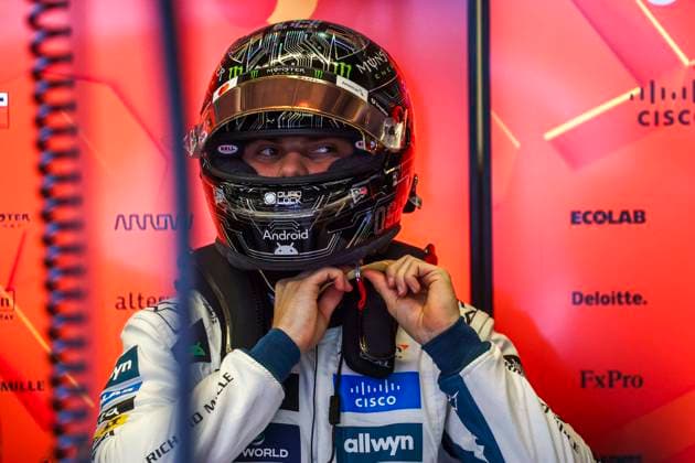 F1 - UNITED STATES GRAND PRIX 2025 PIASTRI Oscar (aus), McLaren F1 Team MCL39, portrait during the 2025 Formula 1 United States Grand Prix, 19th round of the 2025 FIA Formula One World Championship, WM, Weltmeisterschaft from October 17 to 19, 2025 on the Circuit of the Americas, in Austin, Texas, United States of America - AustinUnited States  Copyright: xEricxAlonsox