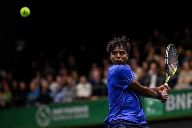 251017 Elias Ymer of Sweden in a men s single quarter final tennis match during day 7 of the Nordic Open on October 17, 2025 in Stockholm. Photo: Simon Hastegard BILDBYRAN kod SH SH0654 tennis nordic open 7 bbeng sverige Copyright: SIMONxHASTEGARD BB251017SH051