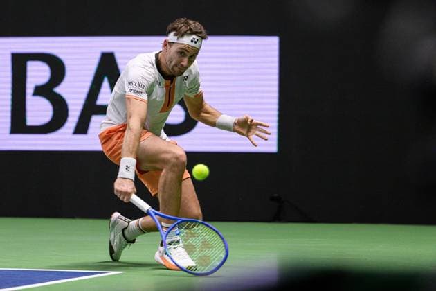 251017 Casper Ruud of Norway in a men s single quarter final tennis match against Sebastian Korda of USA during day 7 of the Nordic Open on October 17, 2025 in Stockholm. Photo: Simon Hastegard BILDBYRAN kod SH SH0654 tennis nordic open 7 bbeng Copyright: SIMONxHASTEGARD BB251017SH063