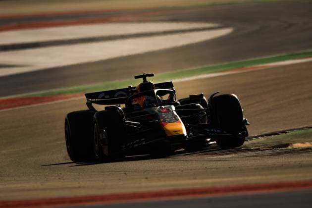 F1 - UNITED STATES GRAND PRIX 2025 01 VERSTAPPEN Max (nld), Red Bull Racing RB21, action during the 2025 Formula 1 United States Grand Prix, 19th round of the 2025 FIA Formula One World Championship, WM, Weltmeisterschaft from October 17 to 19, 2025 on the Circuit of the Americas, in Austin, Texas, United States of America - AustinUnited States  Copyright: xEricxAlonsox