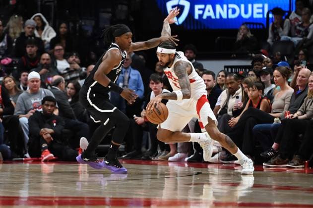 October 17, 2025, Toronto, On, Canada: Toronto Raptors Brandon Ingram (3) moves the ball around Brooklyn Nets Terance Mann (14) during second half NBA, Basketball Herren, USA basketball action in Toronto on Friday Oct. 17, 2025 Brandon Ingram, Terance Mann  - ZUMAc35_ 20251017_zaf_c35_155 Copyright: xJonxBlackerx
