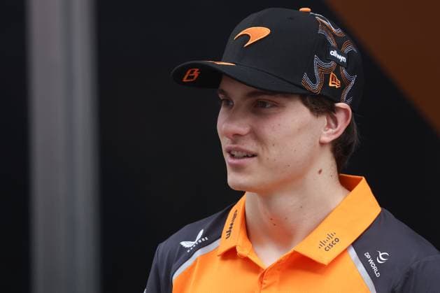 F1 Grand Prix Of United States Practice And Spring Qualifying Oscar Piastri of McLaren before practice ahead of the F1 Grand Prix of United States in Austin, United States on October 17, 2025. Austin United States  Copyright: xJakubxPorzyckix originalFilename:porzycki-f1grandp251017_npZjO.jpg