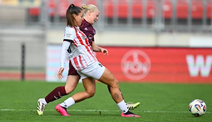 17.10.2025 - Fussball - Saison 2025 2026 - 1. Google Pixel Frauen Bundesliga - 07. Spieltag: 1. FC Nürnberg FCN ( Club Clubfrauen ) - SC Freiburg - Sportfoto Zink - xwoxzix - Selina Vobian ( 10 , SC Freiburg ) Aleigh Gambone (16, 1. FC Nürnberg FCN , hiin