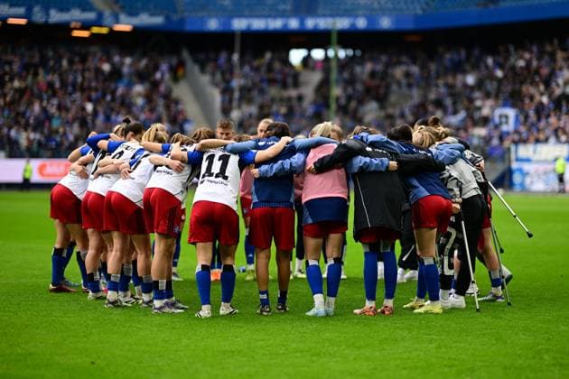 Fußball I Frauen I Saison 2025-2026 I Bundesliga I 7. Spieltag I Hamburger SV - FC Carl Zeiss Jena I 18.10.2025 Hamburger SV Frauen zusammen Hamburg Volkspark, Volksparkstadion, Stadion, Volkspark-Stadion Hamburg Deutschland Copyright: xLobeca FelixxSchlikisx