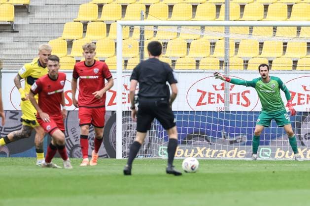 3. Liga; Alemannia Aachen - FC Ingolstadt 04; Torwart Kai Eisele (25, FCI) 3. Liga - FC Ingolstadt 04 Saison 2025 2026 Alemannia Aachen