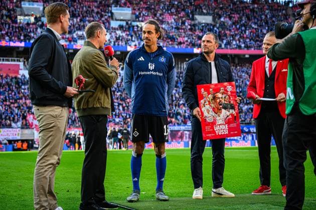 Fußball I Herren I Saison 2025-2026 I Bundesliga I 7. Spieltag I RB Leipzig - Hamburger SV I 18.10.2025 Yussuf Poulsen (15, Hamburger SV) Leipzig Red Bull Arena Sachsen Deutschland Copyright: xLobecax xHenningxRohlfsx