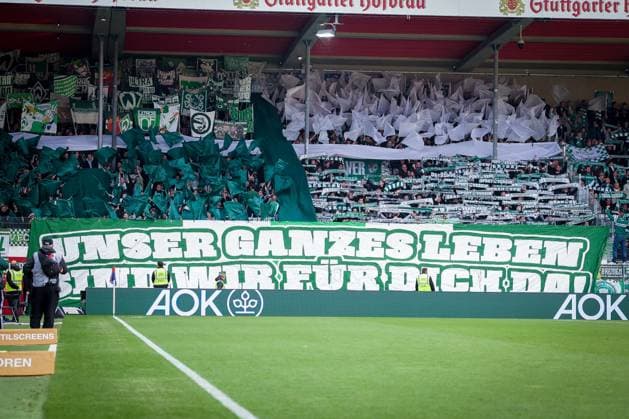 Choreo der Bremer Fans, 1. FC Heidenheim 1846 vs. SV Werder Bremen, DFL, Bundesliga, Saison 2025 2026, Voith Arena, Hinrunde, 7. Spieltag, 18.10.2025 DFB regulations prohibit any use of photographs as image sequences and or quasi-video Heidenheim Baden-Wuerttemberg Deutschland