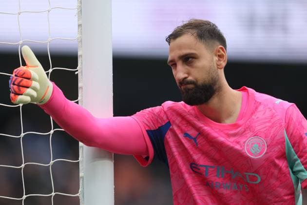 Gianluigi Donnarumma of Manchester City Manchester City v Everton, Premier League, Football, Etihad Stadium, Manchester, UK - 18 Oct 2025Manchester Etihad Stadium United Kingdom EDITORIAL USE ONLY No use with unauthorised audio, video, data, fixture lists, club league logos or live services. Online in-match use limited to 120 images, no video emulation. No use in betting, games or single club league player publications. Copyright: xPaulxCurrie Shutterstockx 15544977bd