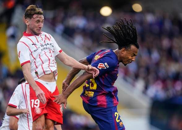 La Liga EA Sports. Date 9 Jules Kounde of FC Barcelona, Barca during the La Liga EA Sports match between FC Barcelona and Girona FC played at Lluis Companys Stadium on October 18, 2025 in Barcelona. kpng Copyright: xSergioxRuizx xImagox PS_2501018_BAR_GIR_2526_026
